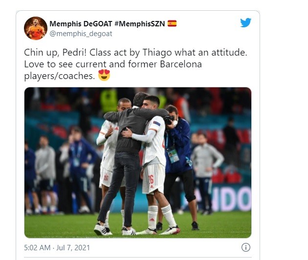 What Liverpool star Thiago Alcantara did on the pitch after Spain Euro 2020 penalties exit - Bóng Đá
