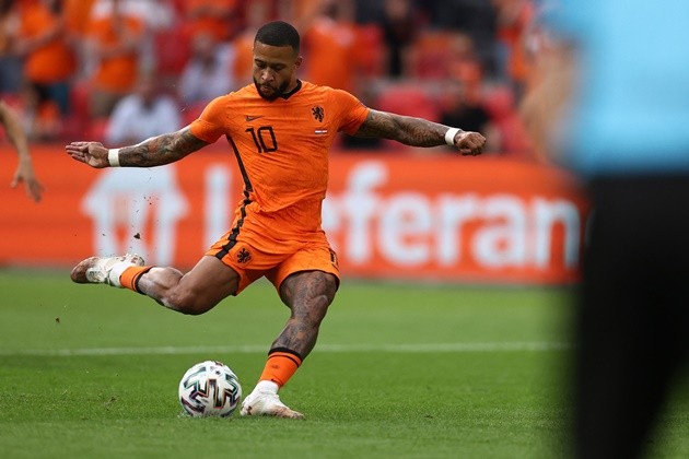 TRỰC TIẾP Hà Lan 1-0 Áo (H1): Depay trừng phạt sai lầm của Alaba - Bóng Đá