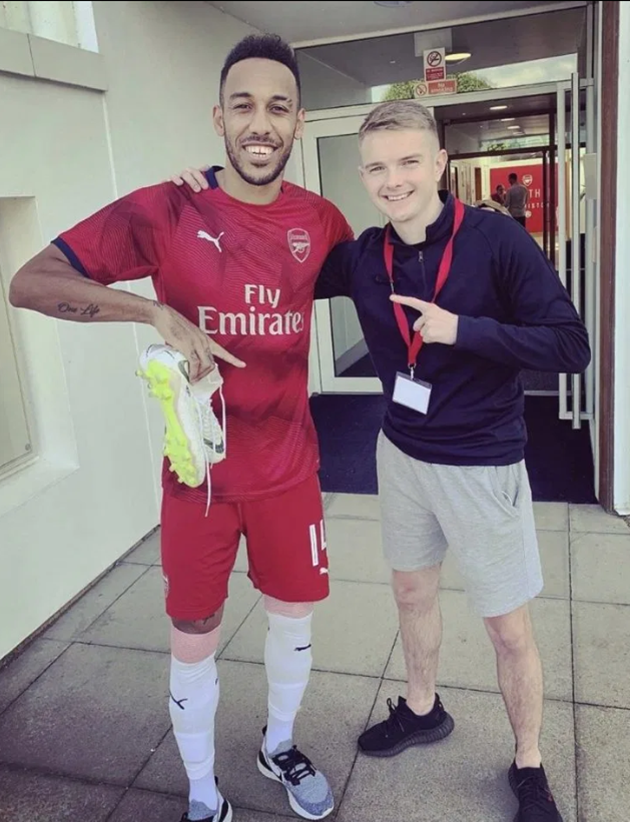 ảnh review trận Barcelona - Bóng Đá