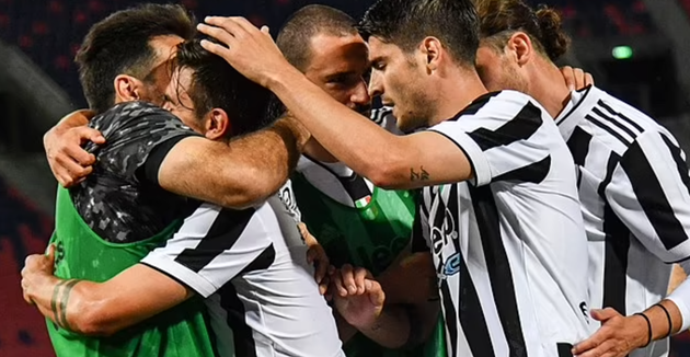 Tập thể Juve phản ứng thế nào sau khi đoạt vé dự Champions League?  - Bóng Đá