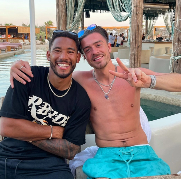 Luke Shaw and Jack Grealish relax by pool at exclusive Mykonos - Bóng Đá
