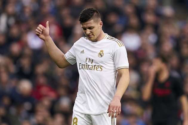 Luka Jovic reportedly accepted Zidane's decision to bench him against Levante - Bóng Đá