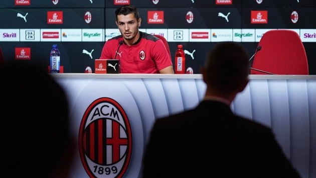 12 cầu thủ từng khoác áo Man Utd và Newcastle - Bóng Đá