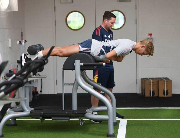 8 viện binh trở lại, phòng tập Arsenal vui như mở hội - Bóng Đá