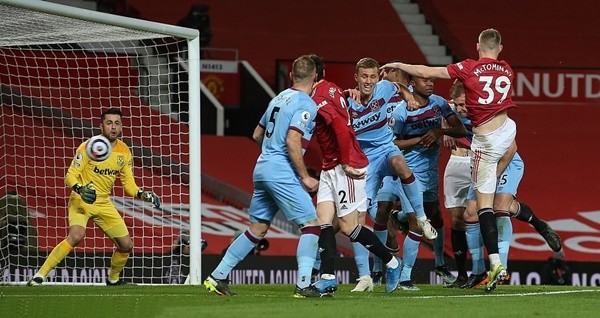 PSG bị chỉ trích, Hakimi phản bác dư luận - Bóng Đá