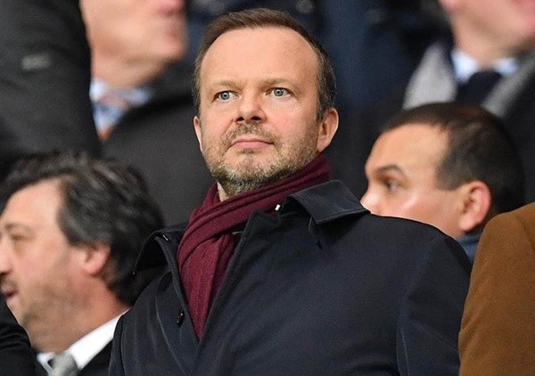 Paul Merson cảm thấy kỳ lạ vì Man Utd ký mới với Bruno - Bóng Đá