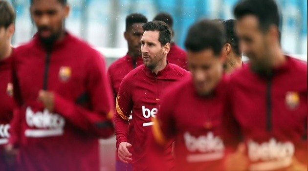 Tottenham 'offer Atalanta £34m plus £8m in add-ons for Cristian Romero - Bóng Đá