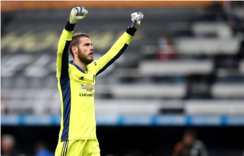 (Photo) Harry Maguire reacts to David de Gea’s stunning save for Man United vs Newcastle - Bóng Đá