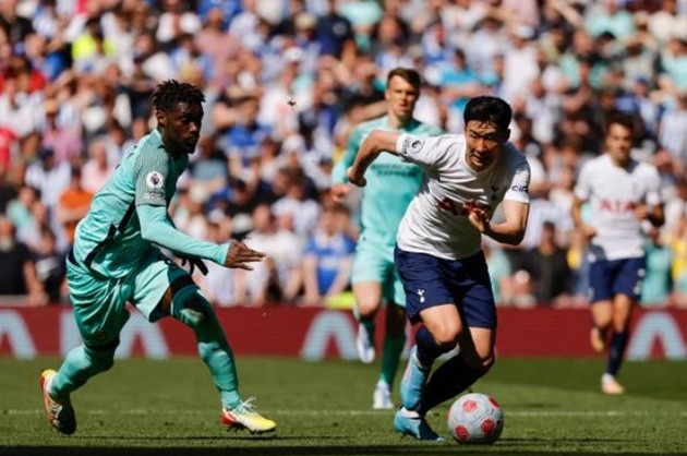 Khắc chế toàn tập, Tottenham thua sốc trong cuộc đua top 4 - Bóng Đá