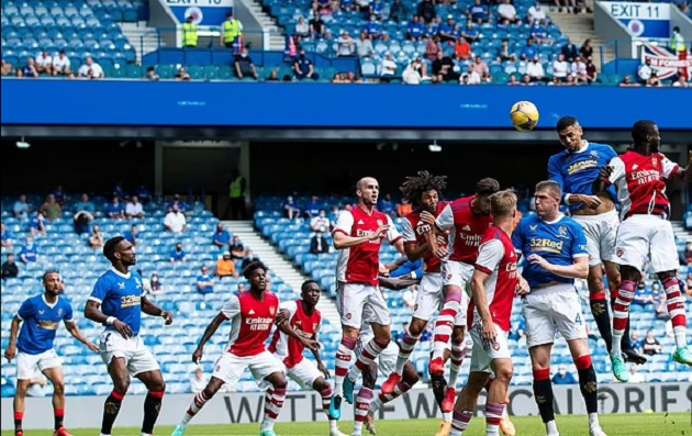 Tân binh Arsenal làm nức lòng NHM với bàn thắng theo phong cách Arteta - Bóng Đá