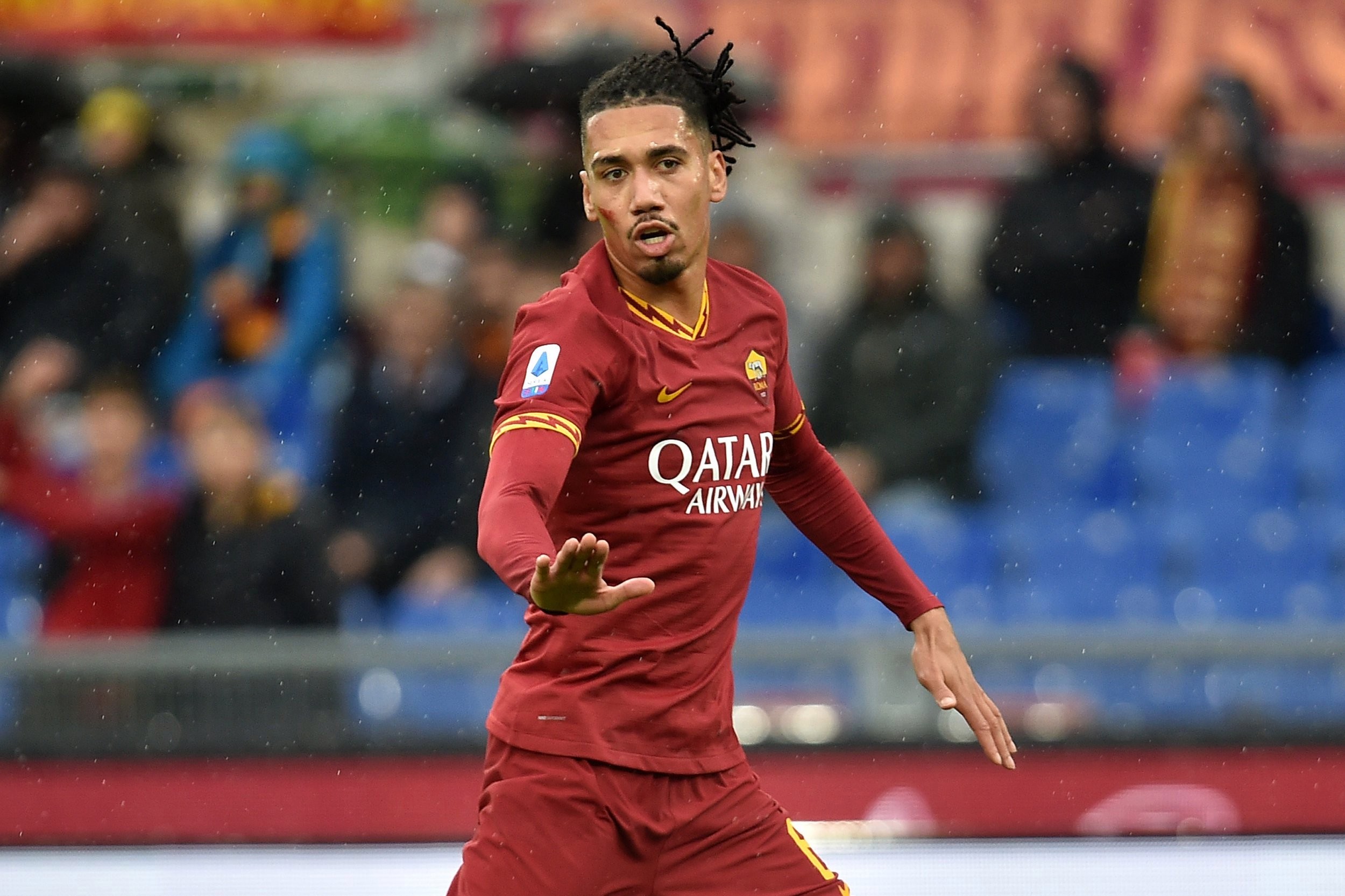 Arsenal lead Everton and Leicester in race for Chris Smalling transfer from Man Utd - Bóng Đá