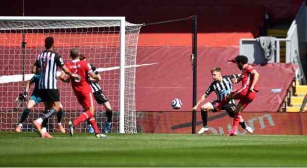 Antony khoe nhà mới tậu từ Pogba - Bóng Đá
