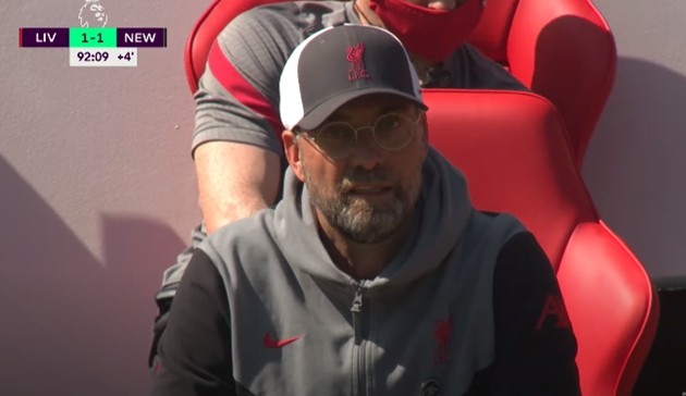 5 phút bù giờ trận Liverpool - Newcastle - Bóng Đá