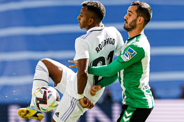 RealThị uy sức mạnh, Real Madrid thắng 4 trận liên tiếp - Bóng Đá