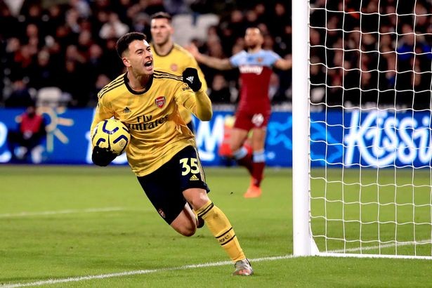Gabriel Martinelli stuns Arsenal fans with new bulked up look as ace hits the weights in lockdown - Bóng Đá