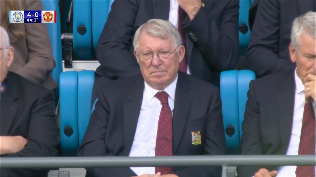 Sir Alex chán nản nhìn M.U bị hủy diệt - Bóng Đá