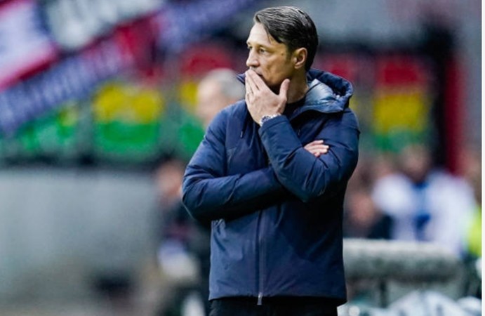 Thảm bại, BLĐ Bayern phản ứng khó tin trên khán đài - Bóng Đá