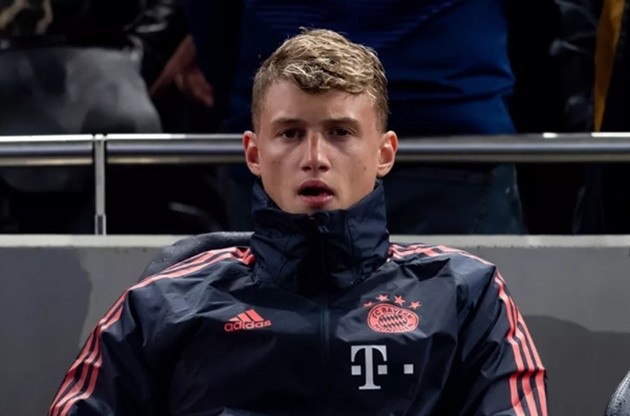 eeds United have reached an agreement with Bayern Munich for midfielder Mickaël Cuisance - Bóng Đá