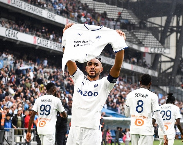 Dimitri Payet is the first player in Ligue 1 history to reach 100 goals and 100 assists  - Bóng Đá