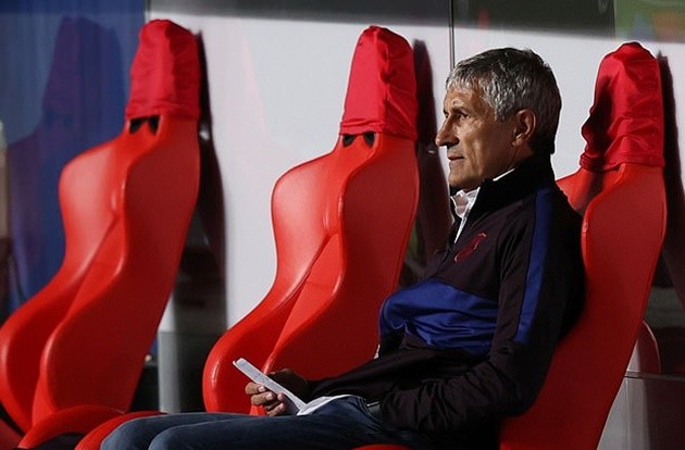 Mauricio Pochettino 'is Barcelona's main target to replace Quique Setien... and he had dinner with president Josep Bartomeu THIS WEEK' - Bóng Đá