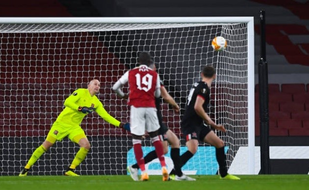 Ảnh sau trận Arsenal - Bóng Đá