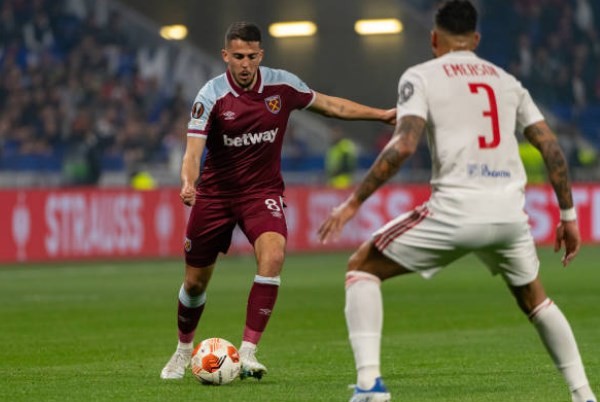 Thắng nhẹ Lyon, West Ham đoạt vé vào bán kết Europa League - Bóng Đá