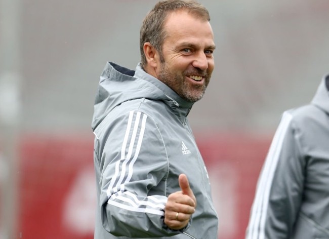 Dàn sao Bayern tươi tắn trong buổi tập đầu tiên sau 