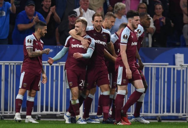 Thắng nhẹ Lyon, West Ham đoạt vé vào bán kết Europa League - Bóng Đá