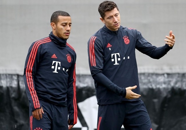 Dàn sao Bayern tươi tắn trong buổi tập đầu tiên sau 