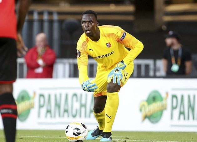 Rennes president Holveck: “We’ve started official negotiations with Chelsea to sell Edouard Mendy