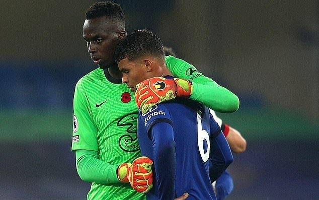 Cascarino names the player who's transformed Chelsea's defence... and it's not Silva - Bóng Đá