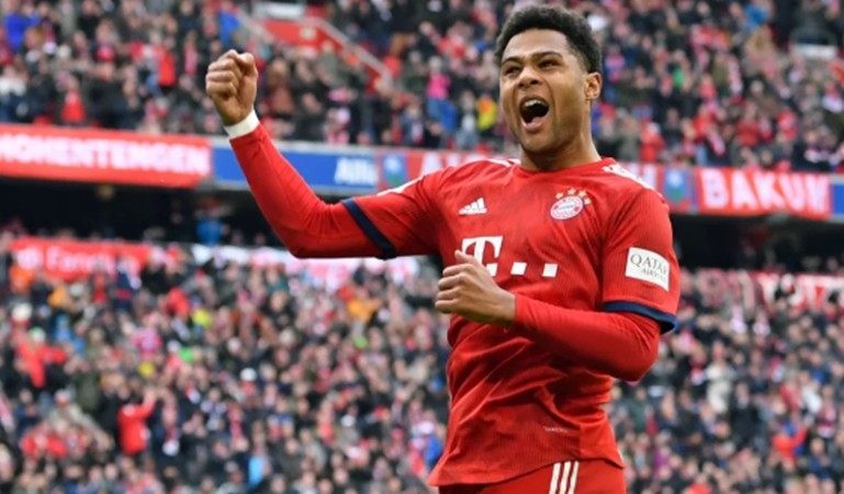 Cuộc chiến giữa 2 