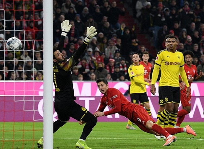 Dàn sao Bayern đồng lòng làm 1 việc sau khi hủy diệt Dortmund - Bóng Đá