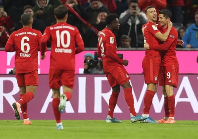 Dàn sao Bayern đồng lòng làm 1 việc sau khi hủy diệt Dortmund - Bóng Đá