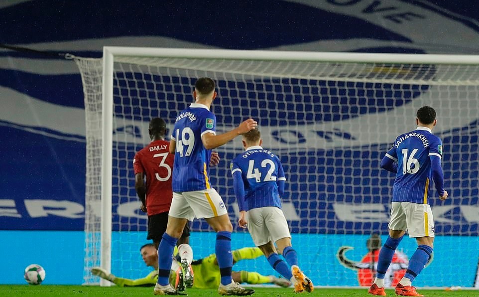 Man Utd thua đậm Brighton 0-3 - Bóng Đá