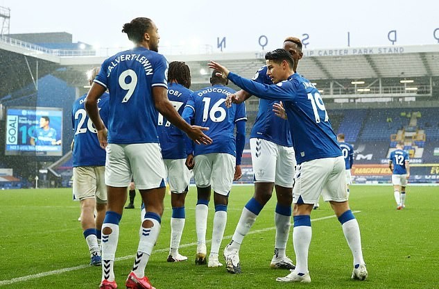 James Rodriguez thăng hoa tột đỉnh, Everton vùi dập đối thủ 4 bàn - Bóng Đá