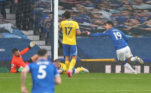 James Rodriguez thăng hoa tột đỉnh, Everton vùi dập đối thủ 4 bàn - Bóng Đá