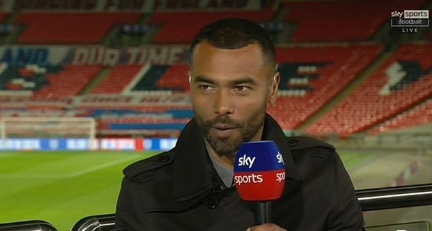 'I don’t like to see Trent playing as a wing back': Ashley Cole says Alexander-Arnold 'is better suited playing deeper' - Bóng Đá