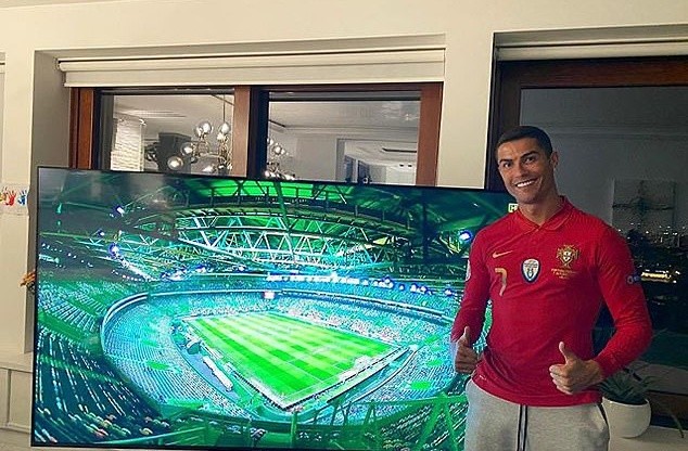 Không Ronaldo, tân binh Liverpool lập cú đúp giúp Bồ Đào Nha thắng đậm - Bóng Đá