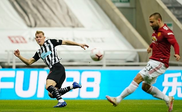Maguire ghi bàn, Man Utd bùng nổ hủy diệt 