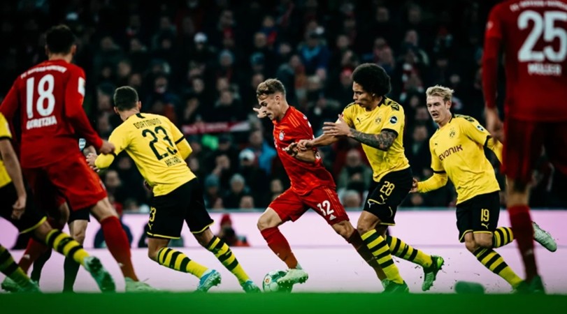 The best images from Der Klassiker - Bóng Đá