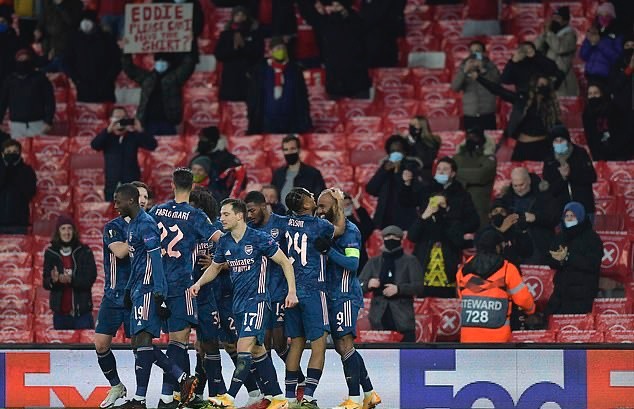 Vừa trở lại Emirates, CĐV Arsenal đã ra mệnh lệnh tối thượng cho Arteta - Bóng Đá