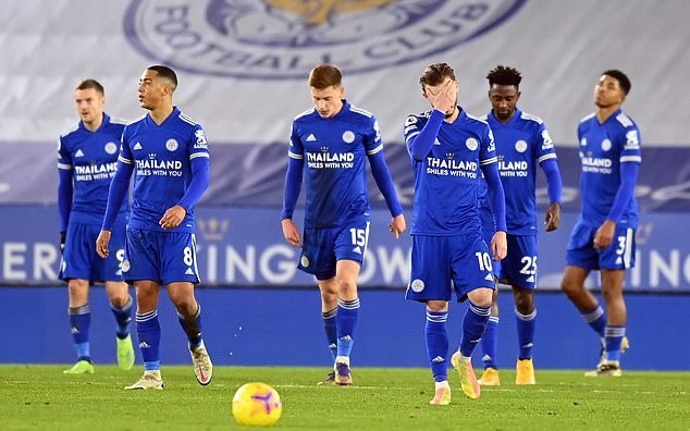 Everton diệt gọn Leicester City, Top đầu Premier League lại chao đảo - Bóng Đá