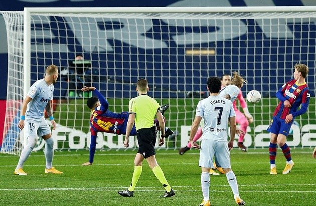 Sau trận Barca - Bóng Đá