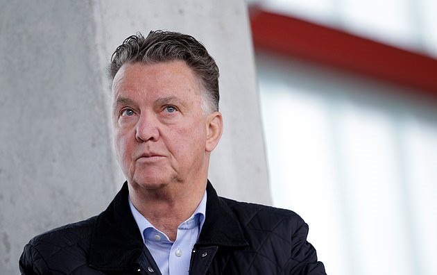 Louis van Gaal slams Man United boss Ole Gunnar Solskjaer  - Bóng Đá