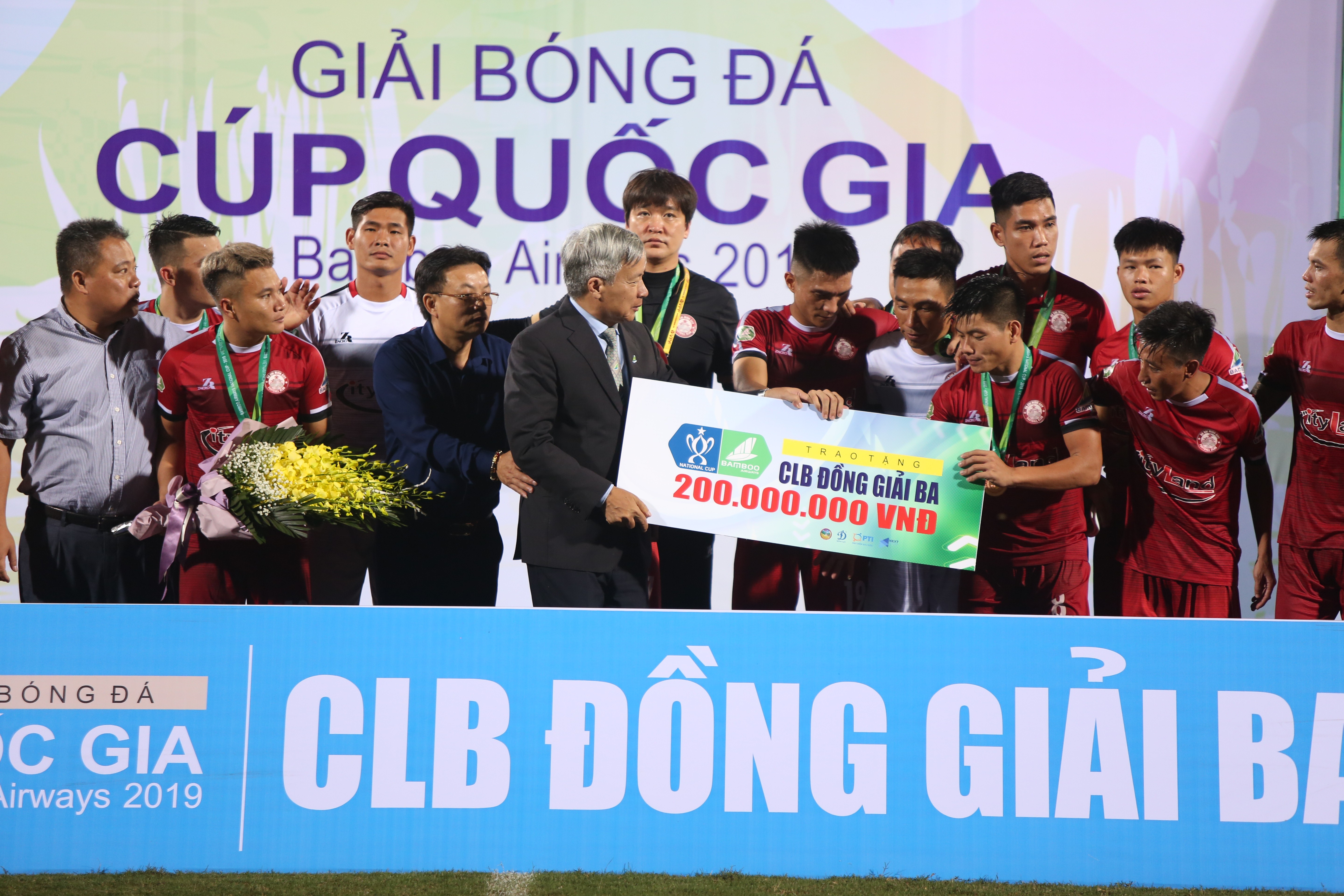  - Bóng Đá