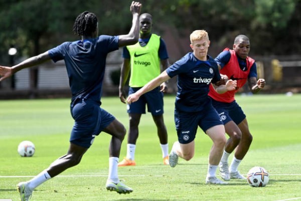 'Máy quét' trở lại tập luyện, Chelsea đón sao trẻ tập cùng đội 1 - Bóng Đá