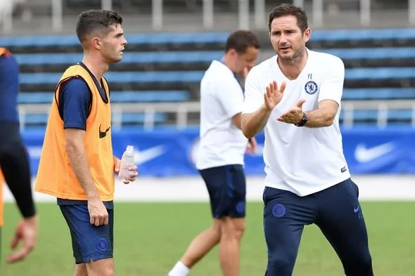 NÓNG: Cổ đông lớn của Man Utd tính tháo chạy  - Bóng Đá