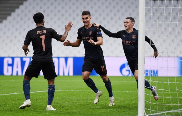 Bóp nghẹt đối thủ, Man City tiếp tục bay cao ở Champions League - Bóng Đá