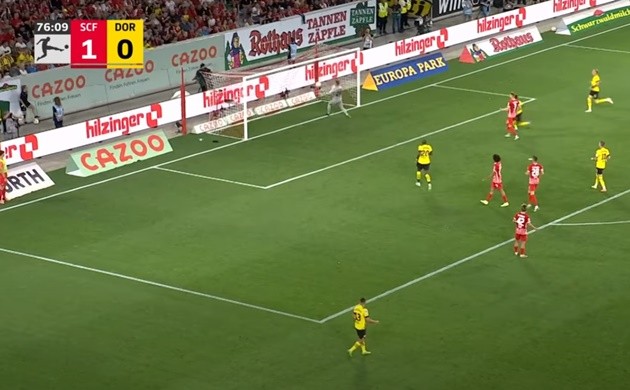 Thần đồng rực sáng, Dortmund dẫn đầu Bundesliga - Bóng Đá